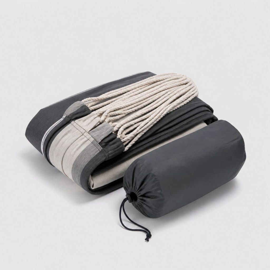 Hamac XL plié avec son sac de transport